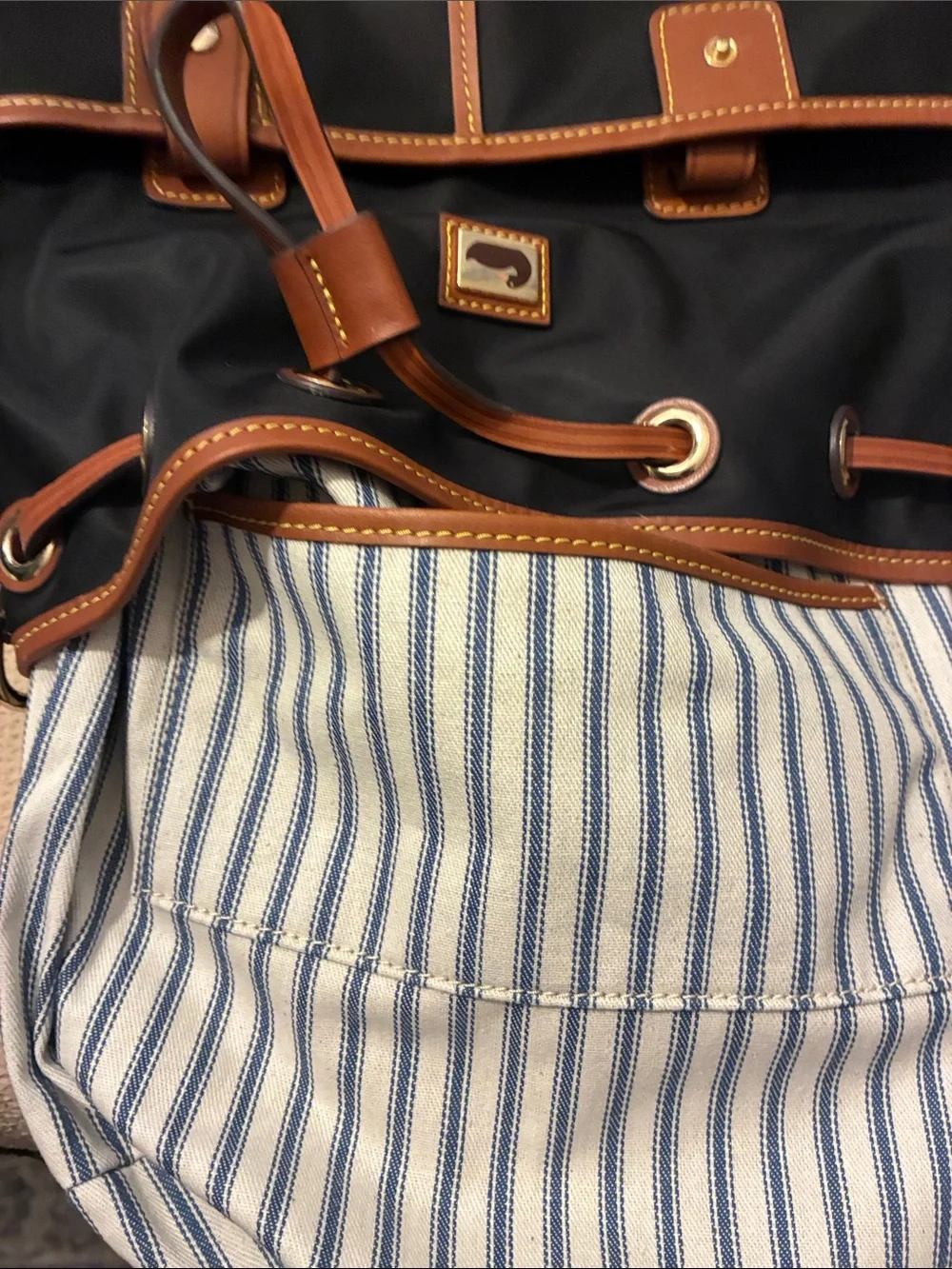 EUC  Dooney & Bourke Wayfayer Black Shoulder Bag with Tan Leather Trim